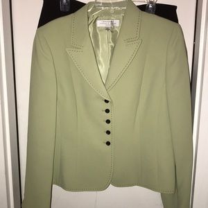NWT Woman’s Suit